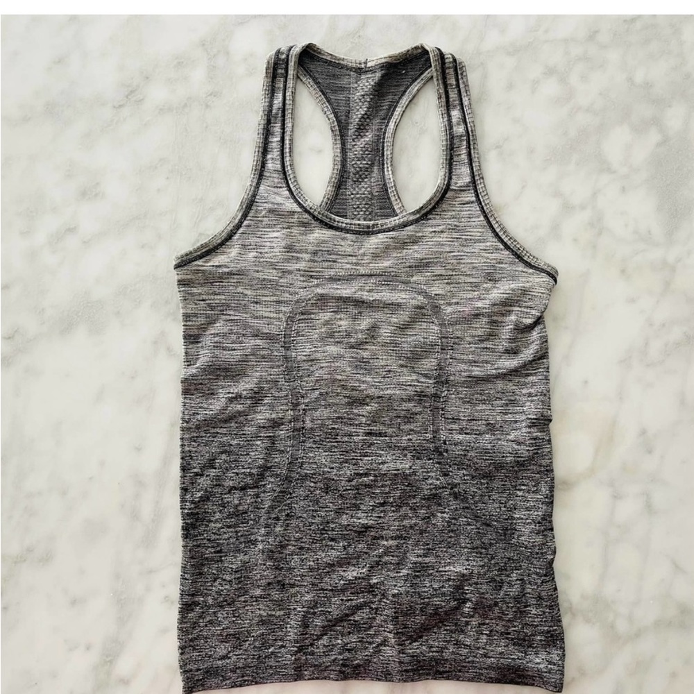 LULULEMON Swiftly Tech Racerback Ombre Graphite Black 4 Run Gym Cardio Crossfit